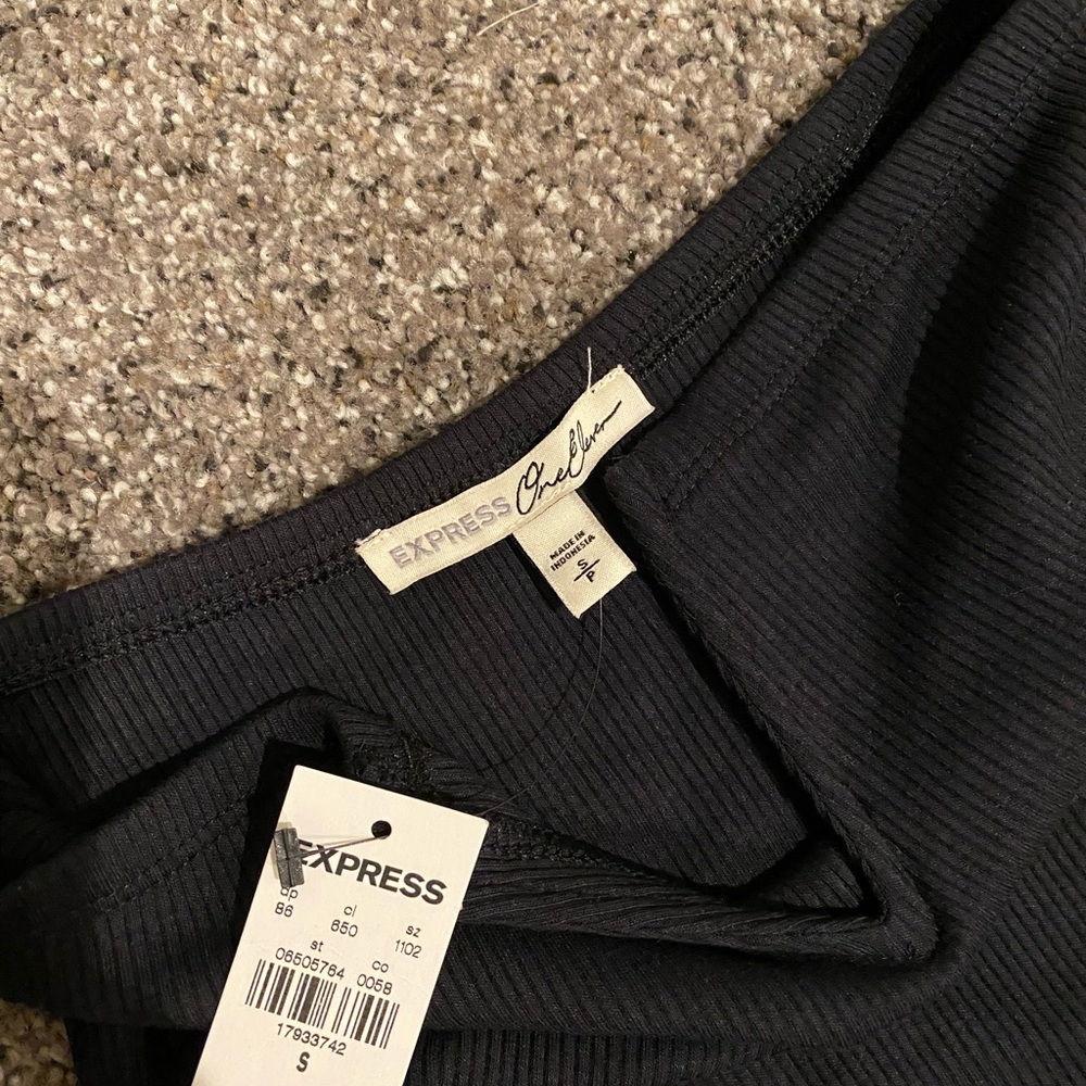Express bodysuit-black